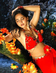 Sharing the pictures on instagram, anushka wrote: Telugu Heroin Anushka Shetty Hot Photos Anushka Shetty Hot And Sexy Images Bollywood News Hindi