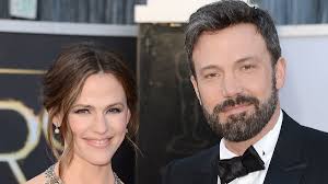 Ben Affleck and Jennifer Garner are glowing together after Jennifer Lopez  files for divorce