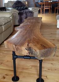 In der anleitung erfahren sie, wie sie einen praktischen couchtisch aus holzkisten ganz einfach selbst zusammenbauen. Industrial Style Tisch Varianten Auch Diy Genial Einfach Nachzubauen