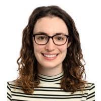 Lauren Gladstone's Instagram, Twitter & Facebook