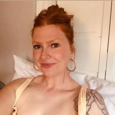 where to buy a trophy today?