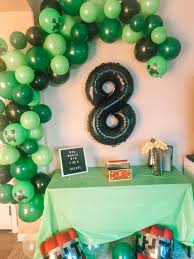 Balloons are entities that float upward when placed. Diy Minecraft Balloon Arch Okayest Moms