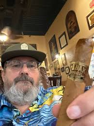 Today's Drew Estate event at Palmetto Breeze with Will & Pedro was fun. I  started my day with a Sweet Jane and followed it up with a Tabak Dolce. I  walked out