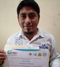 Docente se capacita en el manejo de agroquímicos