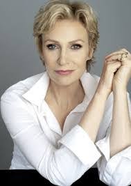 Marge Wright's Instagram, Twitter & Facebook