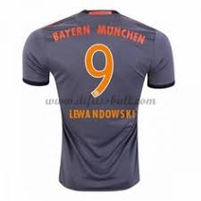 Preis 60,00€ 29,50€ preis ohne steuer 29,50€. Lewandowski Trikot 16 17 Kaufen Bayern Munich Trikots Lewandowski 9 Kinder Online Trikots Trikot Fussballtrikots