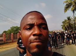 Aesthetic block placement for a visually pleasing hall