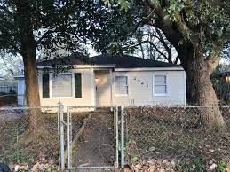 Don't miss what's happening in your neighborhood. 3 Bedroom House For Rent In Lake Charles La Bedroom Poster