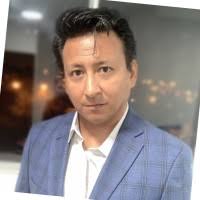 Roberto Urbina Ramírez