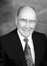 Michelle Uecker's Instagram, Twitter & Facebook