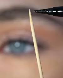 Eyeliner Trick Video In 2020 Eye Liner Tricks Face Skin Care Face Skin