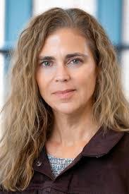 Vicki Kellogg's Instagram, Twitter & Facebook