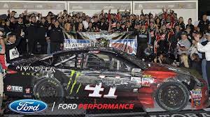 And learning, flipping the script of sure, it wasn't perfect. Kurt Busch And Ford Stewart Haas Racing Claim 2017 Daytona 500 Nascar Ford Performance Youtube