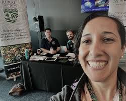 Dale Pitcher's Instagram, Twitter & Facebook