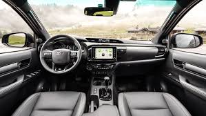 Find out about the workmate, sr, sr5, rogue, rugged x in all cab variations. Toyota Hilux 2020 Testfahrt Daten Bilder Des Pickups Adac