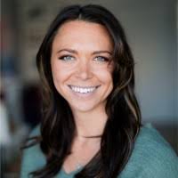 Amber Buzzard's Instagram, Twitter & Facebook