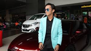 ★ this makes the music download process as comfortable as possible. Lirik Lara Dalam Kerinduan Aiman Tino Lagu Rindu Pada Keluarga Jelang Hari Raya Lebaran Tribunstyle Com