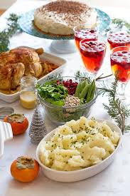 Maybe it's your first christmas hosting the family, or perhaps you're looking for new dishes to accompany your christmastime traditions. Easy Christmas Dinner Ideas Easy Christmas Dinner Ideas Kitchen Stories Easy Christmas Dinner For Beginners With All The Xmas 2 2 Titiklokasi