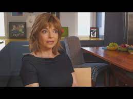 Exclusive Pretty Woman Laura San Giacomo Opens Up About Raising A Special Needs Child Youtube