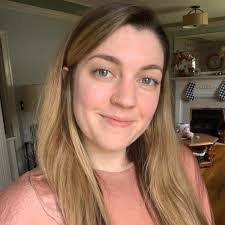 Tiffany Coles's Instagram, Twitter & Facebook