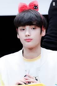 190413 Daegu Fansign Hueiningkai Foto Gift Fotos 4 De Marco
