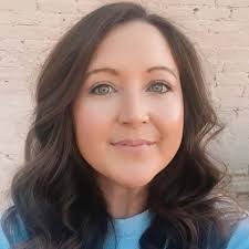 Jennifer Gandy's Instagram, Twitter & Facebook