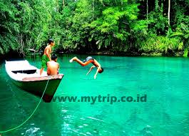 Labuan cermin lake bölgesinde bulundunuz mu? Jangan Salah Timing Kalau Ke Labuan Cermin Ya