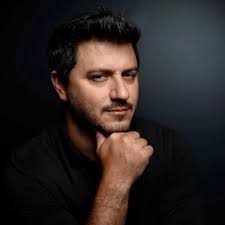 Zach Sage's Instagram, Twitter & Facebook