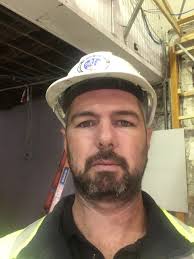 Does an electric pool cover sufficiently keep a pool clean