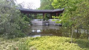 Read reviews from china garten at boelschestr. Ausflugstipp China In Berlin Dampfbrot Im Garten Des Wiedergewonnenen Mondes In Den Garten Der Welt China Kompass
