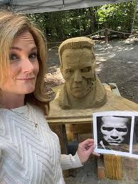 Fern Lopez's Instagram, Twitter & Facebook