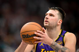 Viral bocil software uncovers teen selfie stash