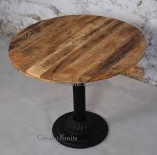 Membuat meja merupakan proyek awal yang bagus bagi tukang kayu pemula, tetapi juga bisa menjadi proyek dia memiliki pengalaman lebih dari 5 tahun sebagai tukang reparasi. Meja Kafe Besi Cor Industri Dengan Dasar Atas Kayu Furnitur Industri Buy Meja Cafe Industri Dasar Besi Cor Meja Cafe Industri Furniture Product On Alibaba Com