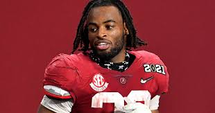 Harris enters his senior year at antioch high widely regarded as the nation's top recruit, a ranking built on his. Hours Before Being Drafted By Steelers Najee Harris Hosts Party At Homeless Shelter Where He Used To Live Cbs News