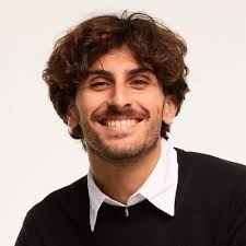 Excited to share that I am beginning a new role at Spinnaker Capital as a  Private Investments Analyst this June. I am very grateful for my time at  Northeastern University in preparing