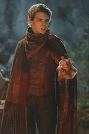 Pin By Susan Sanders On Embalmed Darkness Once Upon A Time Peter Pan Peter Pan Peter Pan Ouat