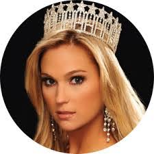 Bonnie Nester's Instagram, Twitter & Facebook