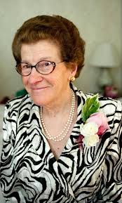 Linda Giannone's Instagram, Twitter & Facebook