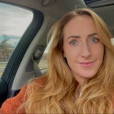 Katie Umberger's Instagram, Twitter & Facebook