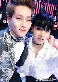 It Always Makes Me Happy Seeing Ikon Interact With Other Kpop Groups My Babies Need Friends Jinhwan And Jooheon Bobby Jay