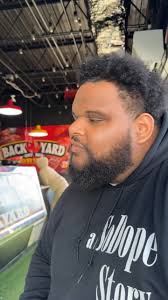 When D's Boy catches MIke slipping in the hood with Sunny!