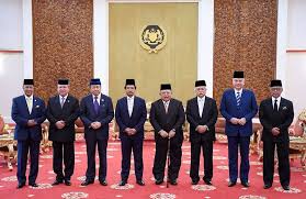 Baginda memerintah dari tahun 1979 hingga tahun 1998. Pemilihan Yang Di Pertuan Agong Bukti Permuafakatan Raja Raja Melayu