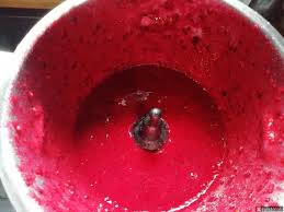 Une Confiture De Fruits Rouges Tres Facile A Faire Au Robot Cuiseur