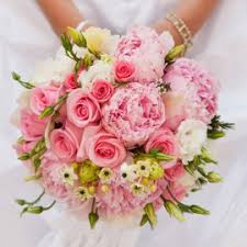 Il matrimonio è alle porte e state ancora pensando agli addobbi floreali per la chiesa? Addobbi Floreali Per Matrimoni Vendita Online Flority Fair