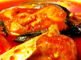 Selanjutnya panaskan sedikit minyak, lalu tumis bumbu halus bersama serai, jahe. Resep Dan Cara Membuat Gulai Asam Padeh Ikan Tongkol Khas Padang Tipstriksib