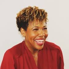 Katrina McGhee (@IAmLovingonMe)