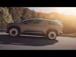 Voice recognition is sure to be a standard feature, but we haven't heard anything about smartphone connectivity features such as apple carplay or android auto. Lucid Motors Gibt Ausblick Auf Elektro Suv Bilder Video Ecomento De