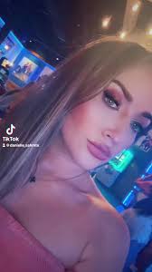 Leslie Danielle Hall