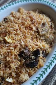 Daging masak merah adalah masakan daging yang mudah dan ringkas, tapi sedap. Nasi Goreng Daging Wagyu Azie Kitchen
