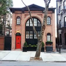 4 Spectacular New York City Carriage Houses City House Facade House Architecture